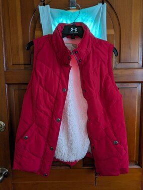 EUC Green Tea Zip Vest Fleece Lined Large Red